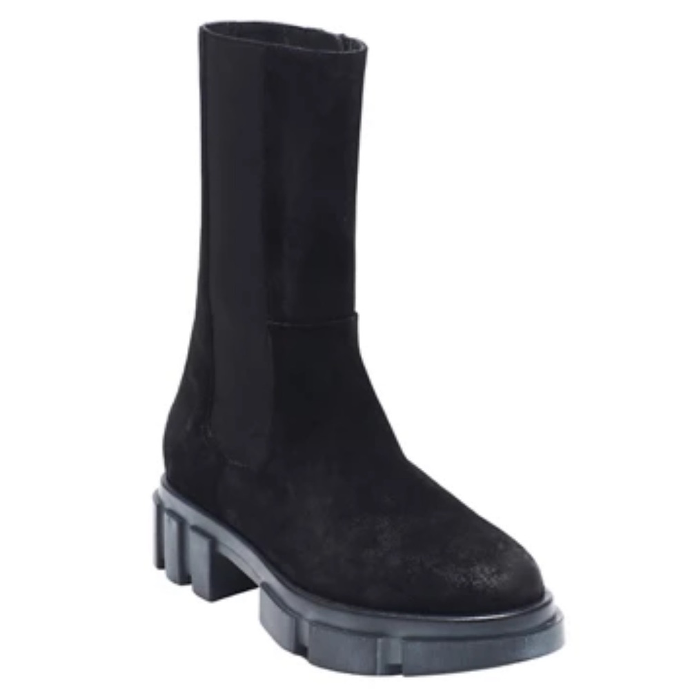 Free People Women's Brooks Lug Sole Chelsea Boots Size 8.5